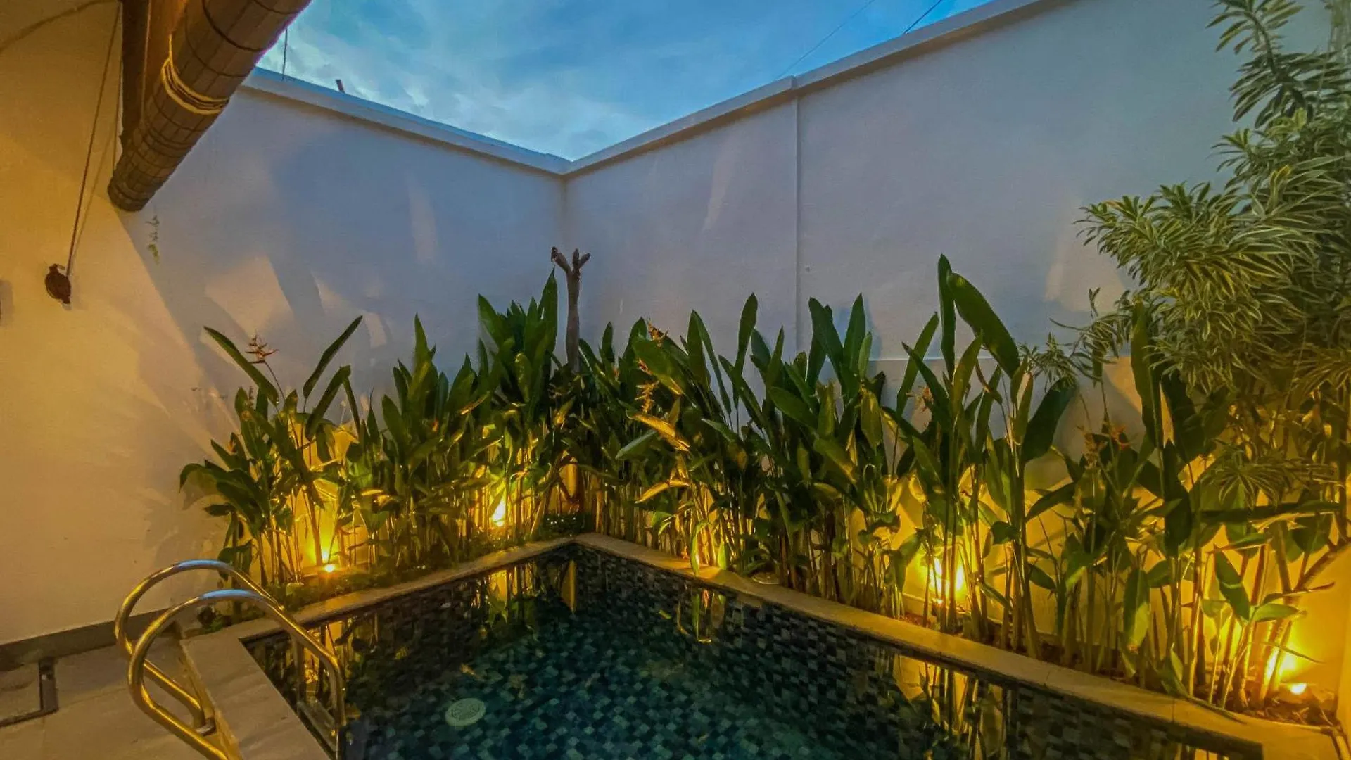 Villa By Baliem Jimbaran  Jimbaran (Bali)